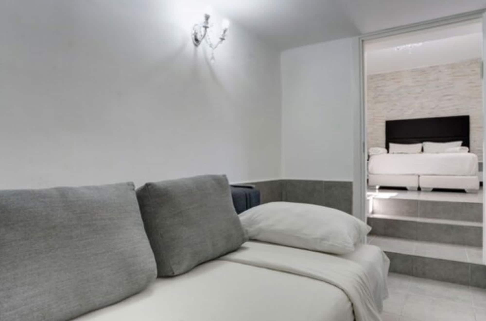 Liber Tel Aviv Sea Shore Suites By Raphael Hotels Exteriör bild