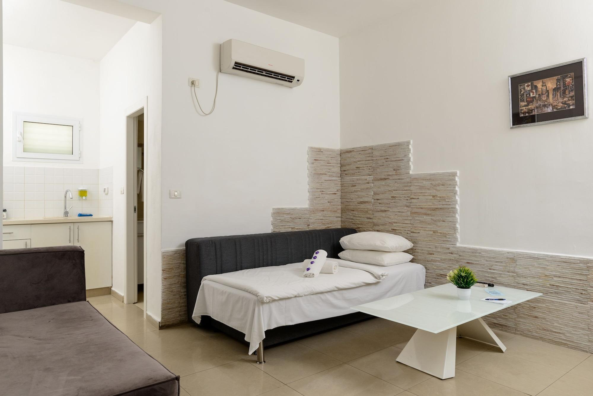 Liber Tel Aviv Sea Shore Suites By Raphael Hotels Exteriör bild