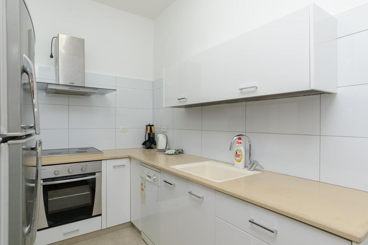 Liber Tel Aviv Sea Shore Suites By Raphael Hotels Exteriör bild
